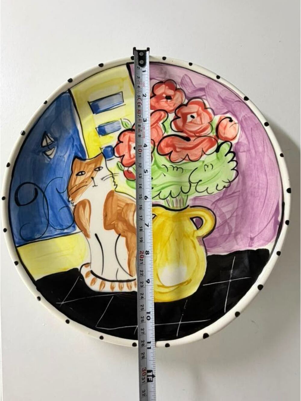 Hand-Painted Ceramic Wall Plate with Cat and Flower Design, 12-Inch Decorative - Picture 3 of 9
